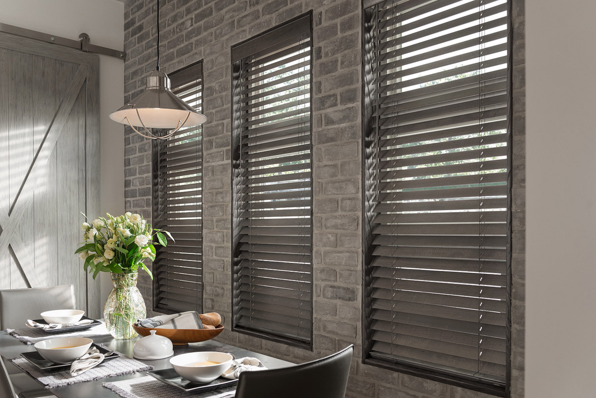 wood blinds for home